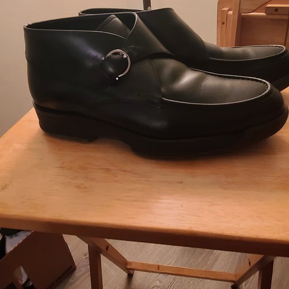 EUC Ferragamo PERU Leather Ankle Boots main image 6
